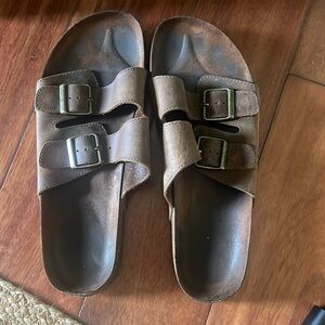 Men's size 11 White Mountain Footbeds Sandals brown